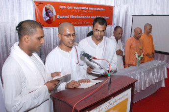 Opening prayer by Br.Jayprakash, Phaneesh and NIrjhar