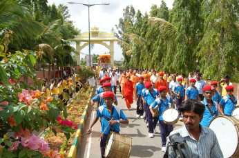 Vivekananda Ratha Yatra in Karnataka (Chikabalapur City)