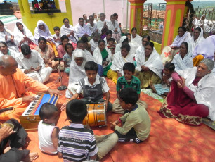 Vivekananda Ratha Yatra in Tamil Nadu (Periyanaickenpalayam CBE DT 13.05.2013)