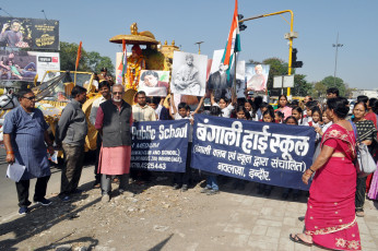 Vivekananda Ratha Yatra in Indore 06.12.2013
