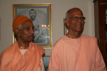 6 swami aparananda June 2013