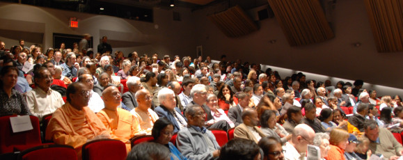 10. NOV 11 2012 -  Vivekananda Concert, View of Audience